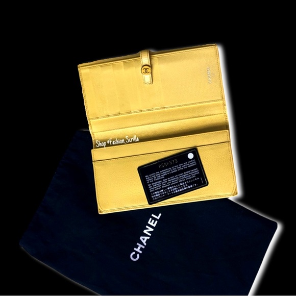 CHANEL Vintage 2004 Yellow Caviar Coco Button Snap Leather Long Wallet NWOT - Picture 9 of 13